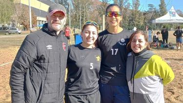 CAMPEONA. La dupla Milagros Castelli-Sabrina Odonel se consagró en la categoría Universitarias.