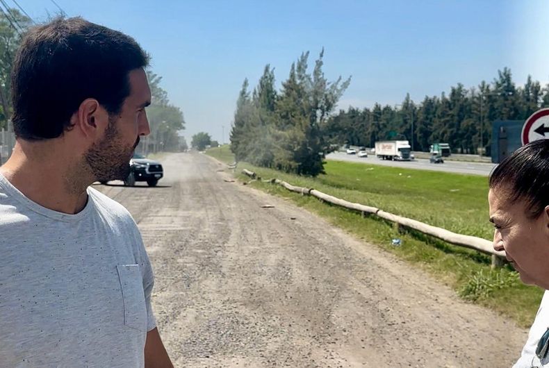 DE TIERRA. Juan Martín Tito insiste por la pavimentación de las colectoras. &nbsp;