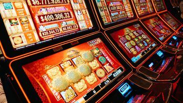 FORTUNA. Las máquinas se Oasis entregaron $32 millones este jueves.