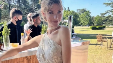 Luli Laprida organizó una fiesta al aire libre para celebrar su unión con Eugenio..