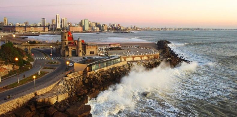Mar del Plata, ideal durante todo el año. Playa, museos y muchas otras actividades. (Clarín)..jpg