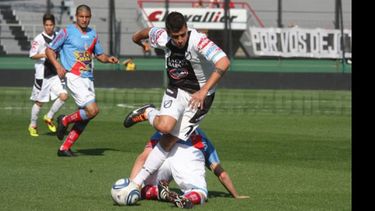 (All Boys Locura). Martínez Vargas jugó en la reserva y tuvo minutos en la primera de All Boys..