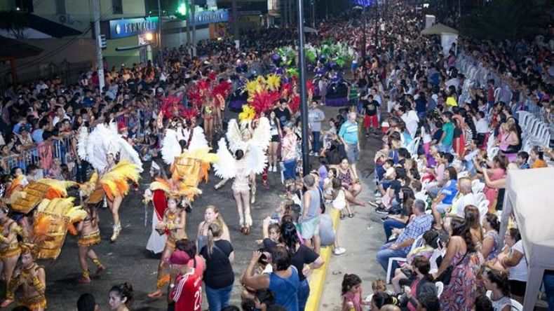 POPULAR. El cierre multitudinario, en la Avenida Tratado del Pilar..