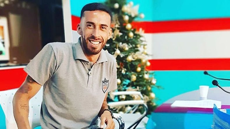 FIRMA PONCE. “La gente del club te trata como un verdadero profesional.”.