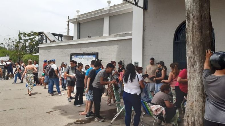 Los primeros llegaron en la tarde del viernes..