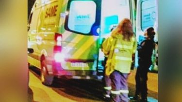 se incendio una vivienda y sus ocupantes tuvieron que ser hospitalizados