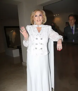 Mirtha Legrand: 99 años de glamour, emoción y pura leyenda Mirtha Legrand: 99 años de glamour, emoción y pura leyenda