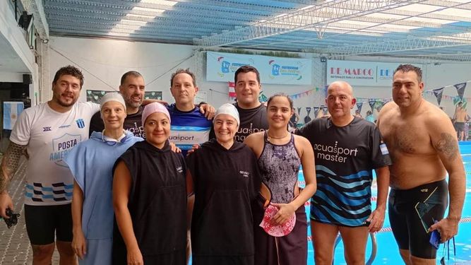 El plantel de Aquasport que manda en el Promocional Zona NOrte.