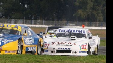 Di Palma adelante y Perlo atrás, pegado. Así fueron las 14 vueltas de la final en La Plata..