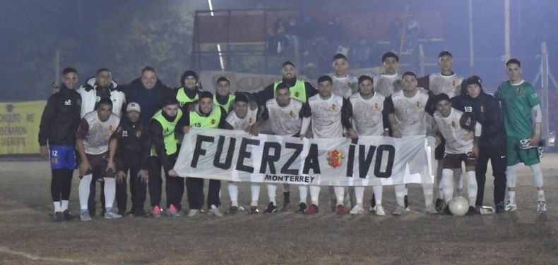 BANDERA. Monterrey le dedicó el triunfo a Ivo Villarreal, que se recupera de una lesión.