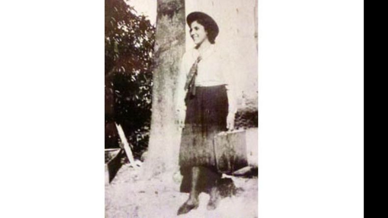 Matilde Haiek, una vecina de siempre en una de las fotos históricas..