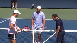 Rodríguez Taverna en el momento del sorteo ante Krueger en la qualy del US Open.