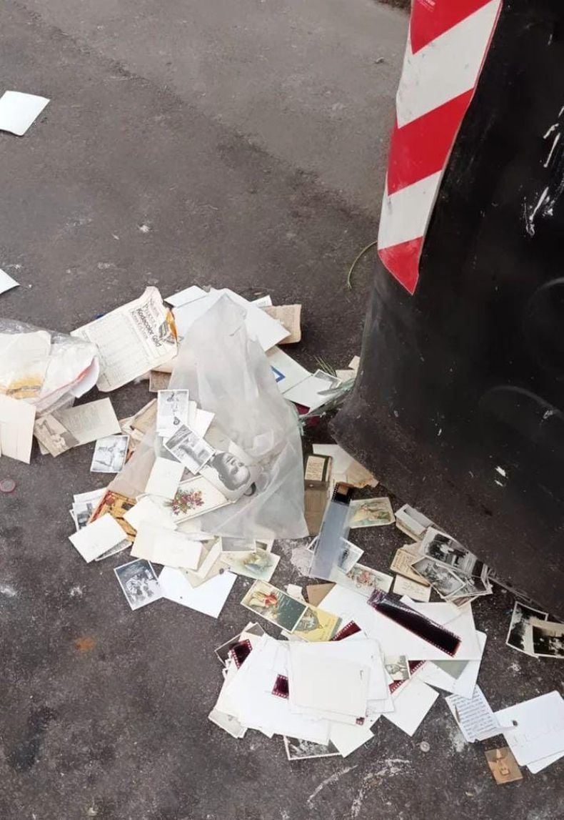 Aquellas primeras fotos que Belén Espinosa encontró por casualidad en la calle, en 2015.