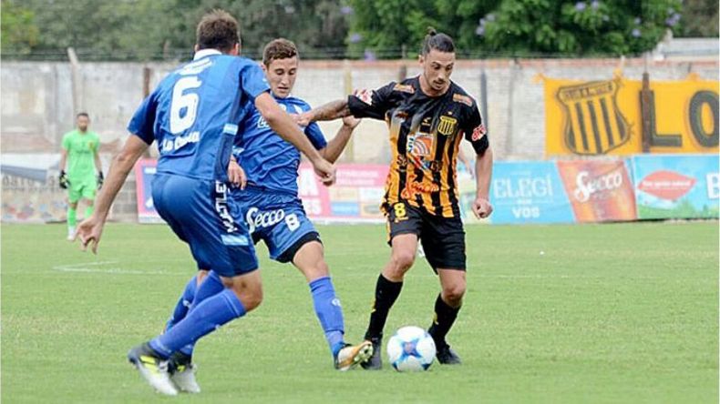 González con la del Aurinegro..