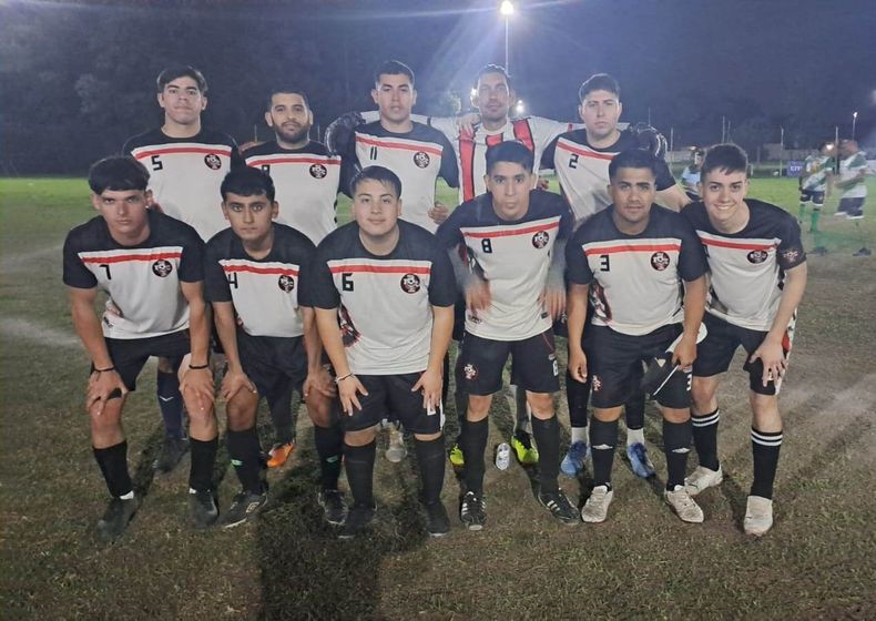 PRIMER TRIUNFO. Villa Juana se despachó con una contundente victoria a Unión Vecinal Magdalena.