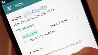 DIGITAL. Los clientes deberán mostrar sus certificados de vacunación en los locales. .