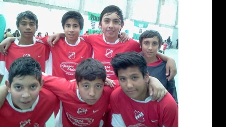 La 2000 de Sportivo demostró efectividad al ganar con categoría en Laferrere..