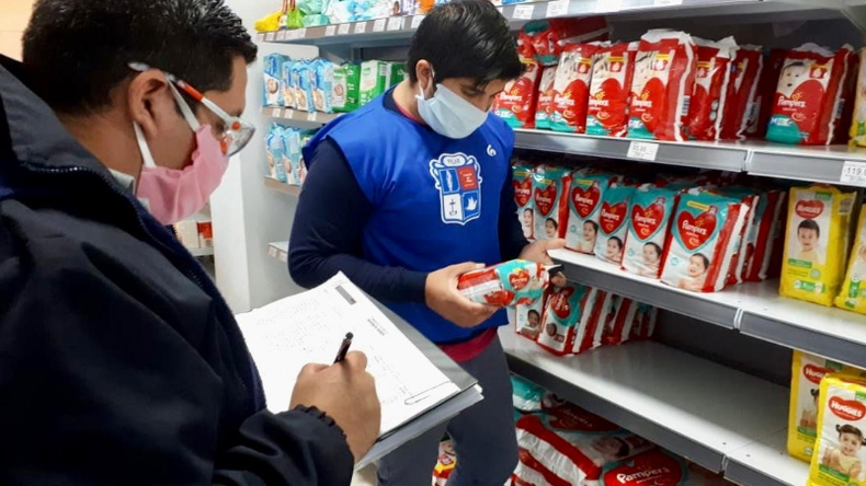 CONTROLES. El Municipio advirtió que será implacable con quienes violen los precios máximos. .