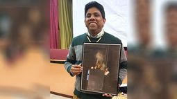 BIEN RECIBIDO. Sayu llegó hace un año a Nuestra Señora de la Saleta..