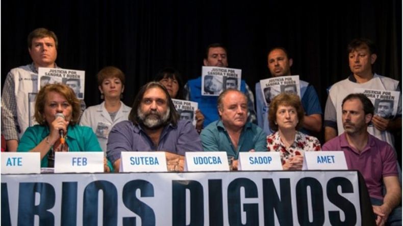 IMPOSICIÓN. Los docentes acusan a Vidal de no negociar el aumento..