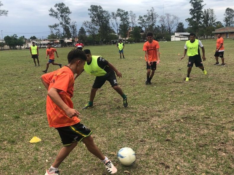 EN DEFENSA: Clubes deportivos de Pilar repudian el freno a la puesta en marcha de la Universidad.&nbsp; &nbsp;