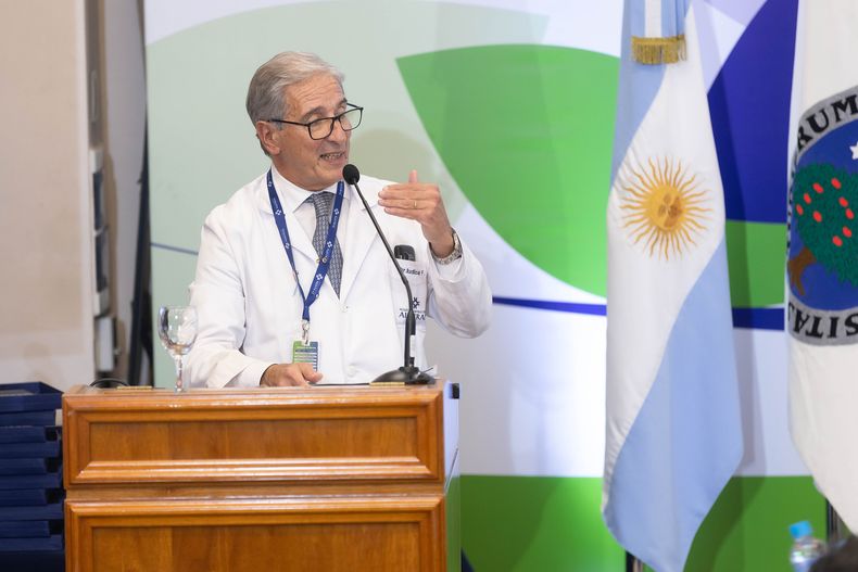 El doctor Fernando Iudica, director m&eacute;dico del Hospital Universitario Austral.