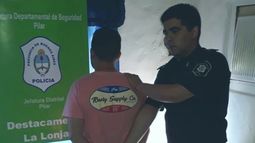 El hombre fue llevado al destacamento de La Lonja..
