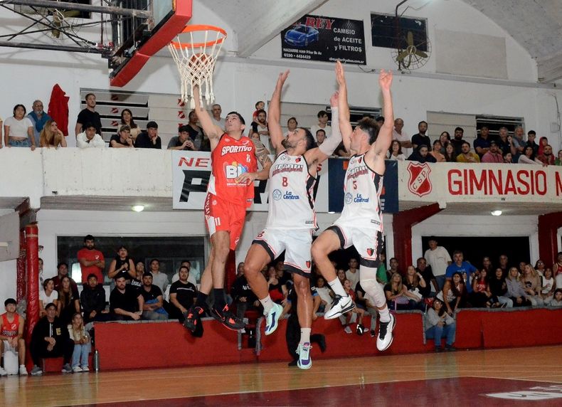 Sportivo Pilar y Presidente Derqui volverán a enfrentarse en la Liga Metropolitana como en la última Liga Federal.