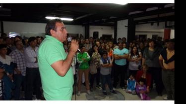 NUEVO ESCENARIO. Molina volvió a reunir a la militancia..