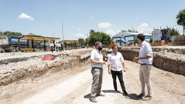 Siguen adelante las obras del primer paso bajo nivel de Pilar