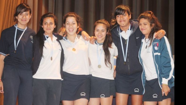 El equipo de Juveniles Femenino de Inmaculada, el Nº 1 del torneo..