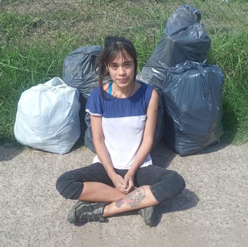 Una iniciativa para limpiar la estación de Presidente Derqui