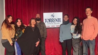 La Comedia del Pilar le pone humor al fin de semana. La Comedia del Pilar le pone humor al fin de semana.