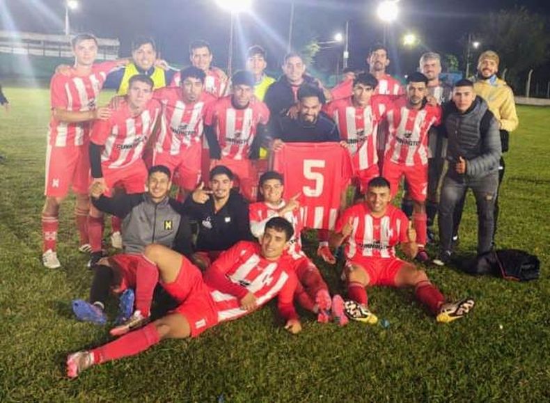 SÉPTIMA. Atlético Pilar demostró su poder de gol y alcanzó su séptima victoria en fila.