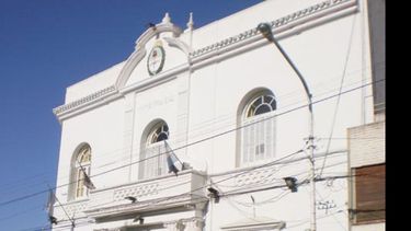 Piden que los edificios públicos hagan uso racional de la energía eléctrica..