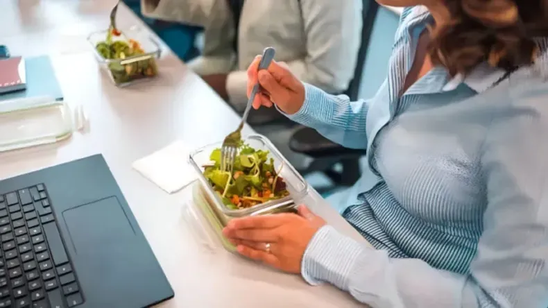 El 83,5 % de los trabajadores argentinos sufre vulnerabilidad alimentaria. (noticiassin.com).