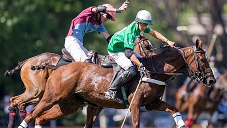 BUEN INICIO. Moorland’s A superó 12-5½ a Moorland’s B, por la Zona 3..
