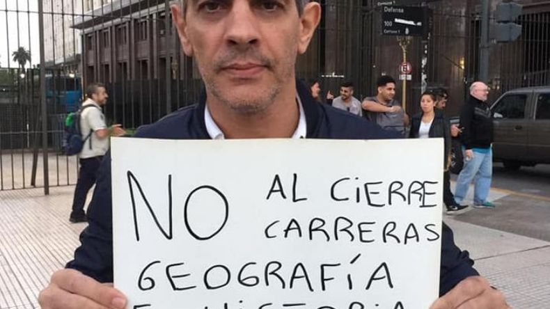 Pablo Echarri también reclamó..