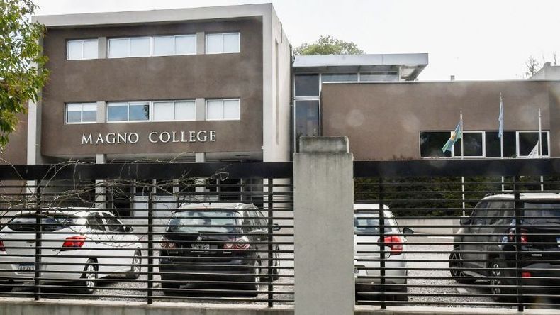 NO VA MÁS. El Magno anunció el cierre tras su acto de discriminación. .
