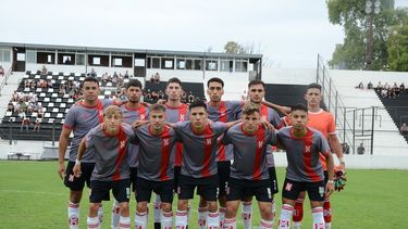 Atlético Pilar emprende su primera salida a la ruta en su retorno a AFA.