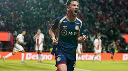 LEY DEL EX. Tomás Molina le volvió a convertir a Huracán y lo gritó con alma y vida. LEY DEL EX. Tomás Molina le volvió a convertir a Huracán y lo gritó con alma y vida.
