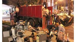 Siete toneladas de chatarra electrónica se juntaron con la campaña de la Asociación Patrimonio Natural y El Diario. Un logro de toda la comunidad. .
