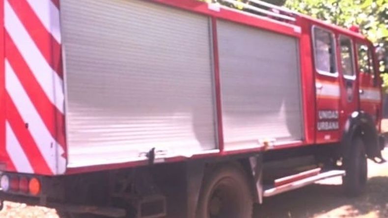 El fuego se originó por un cortocircuito en el baño. Foto @juancaimpacto.