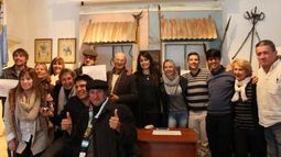 Homenaje a los locutores locales