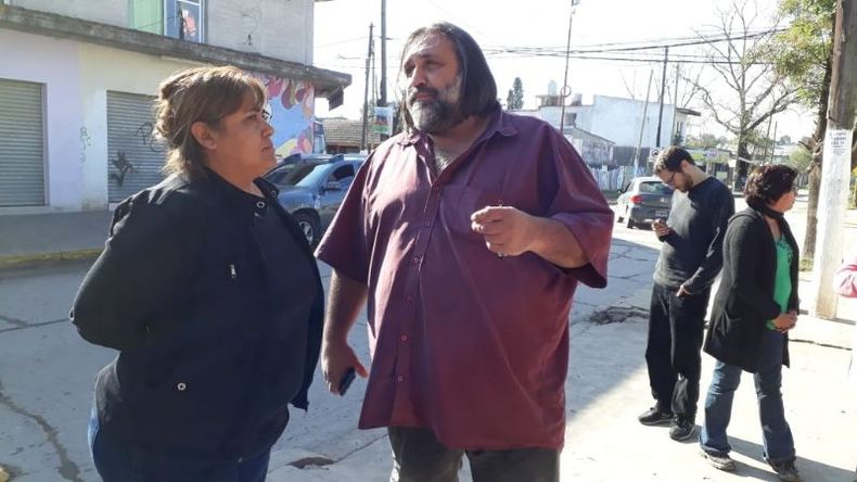 Baradel junto a Liliana Montiel, secretaria de Suteba Pilar..