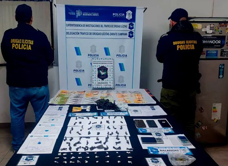La droga secuestrada a los tres detenidos por narcomenudeo en Escobar.