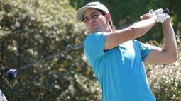 Yenidjeian suma 139 golpes, tras disputar la segunda ronda en Rosario.