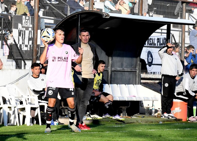 DEBUT SOÑADO. Guido Isola cumplió en su estreno en la Primera del Monarca.