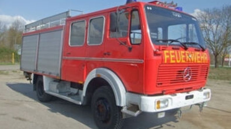 NUEVA UNIDAD. La autobomba que Bomberos de Derqui compró en Estados Unidos..