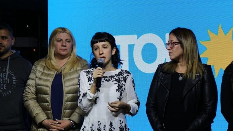 CANDIDATA. Lourdes Filgueira encabeza la lista de concejales de Achával..